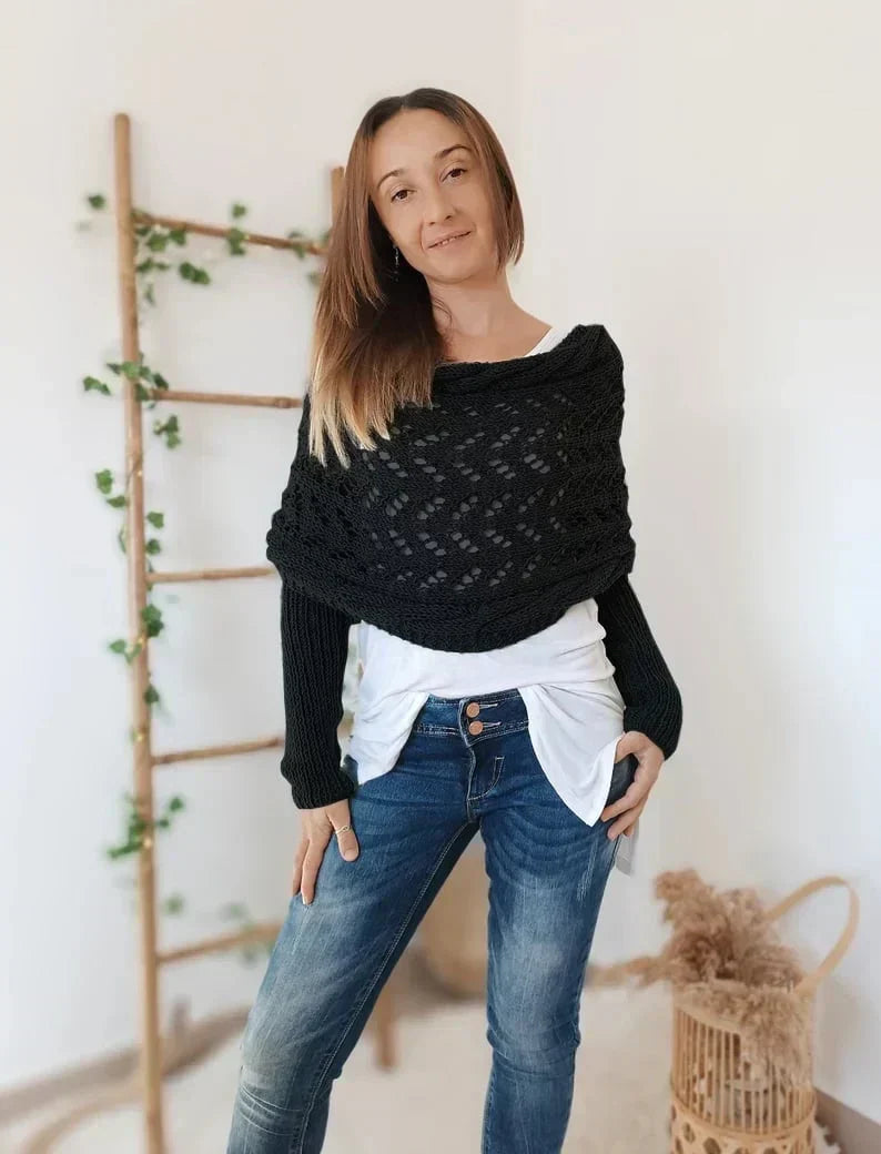 Cozy bohemian-style wrap for women