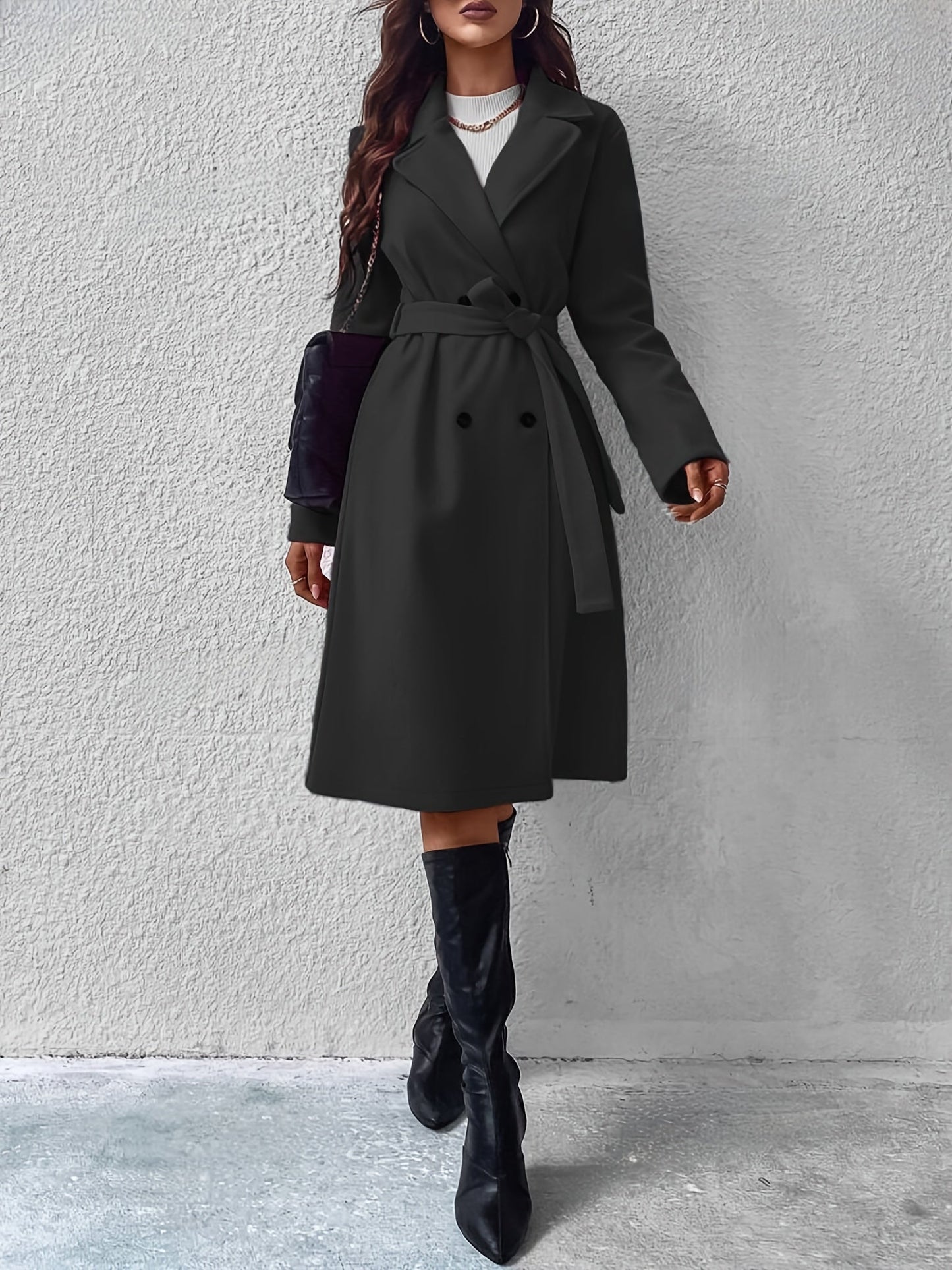 Classic Women's Trench Coat With Belt And Simple Design