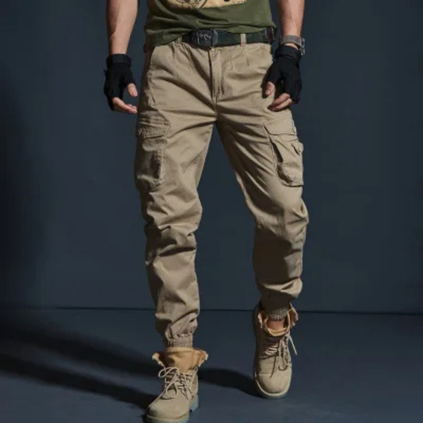 Men's Relaxed Fit Cargo Pants with Stretch Waist