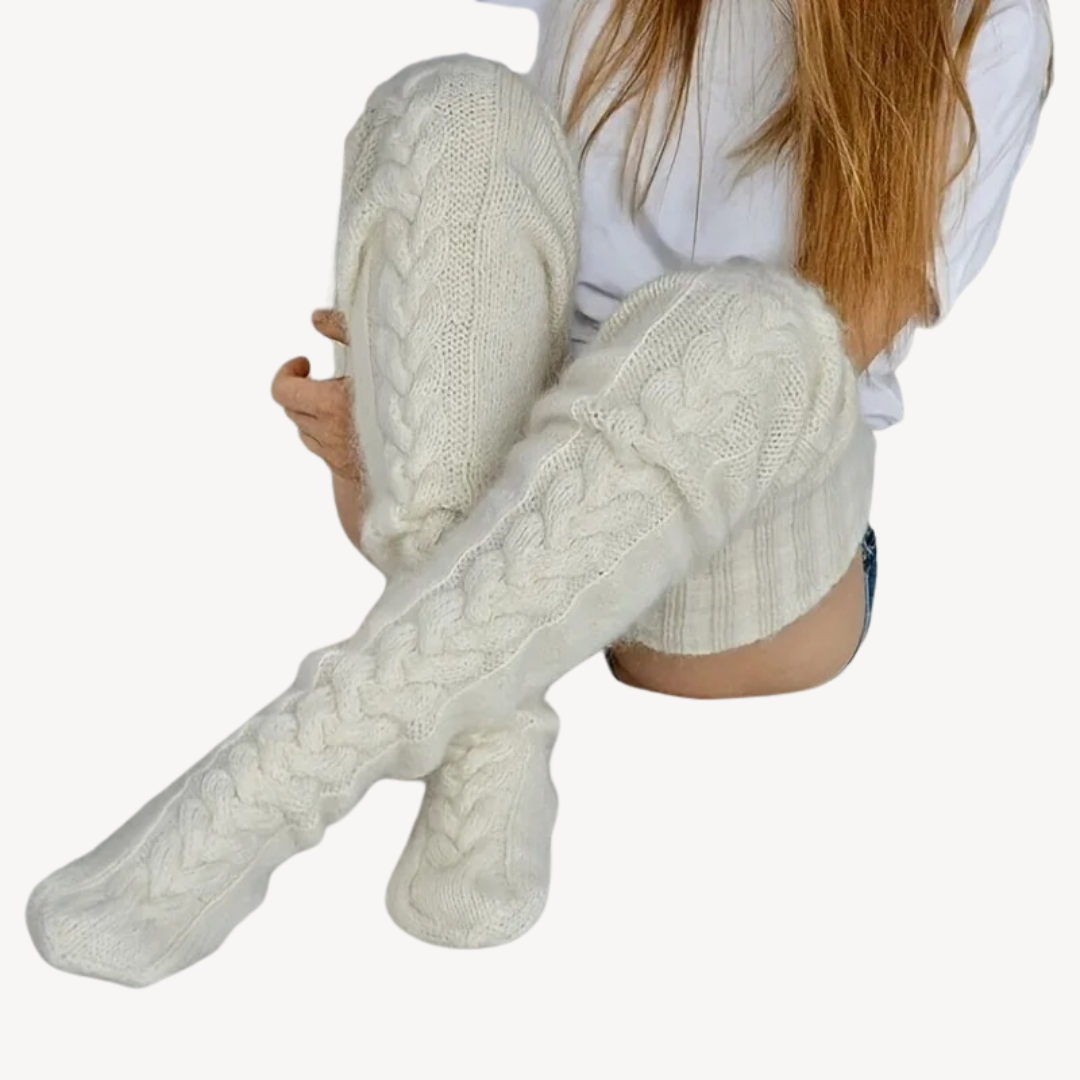 Women’s Knit Thigh-High Socks