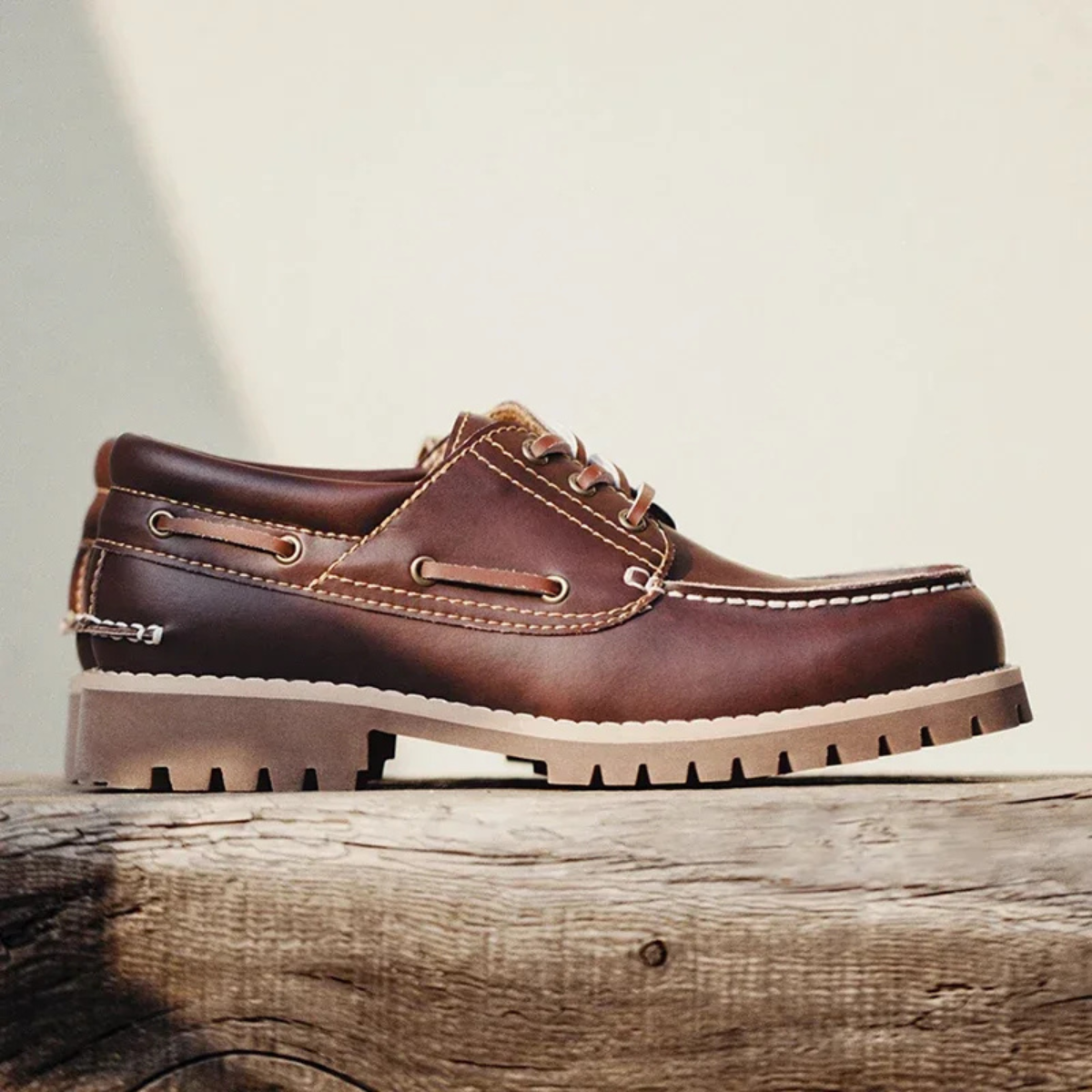 The Arzachena Men’s Retro Lace Up Leather Loafers with Grip Sole