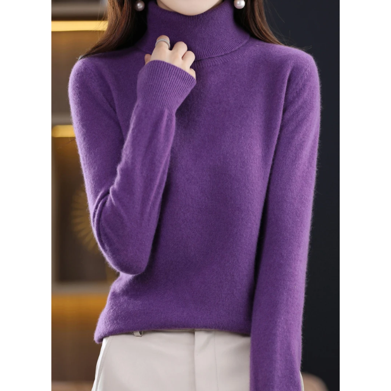 Soft Women's Warm Winter Turtleneck Sweater