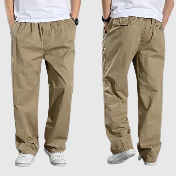 Comfortable, durable cargo pants with a casual design