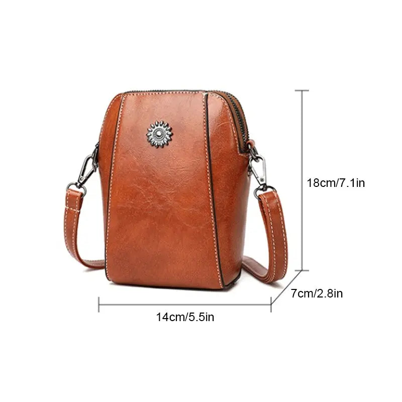 Lea | Elegant Leather Shoulder Bag – Chic, Compact & Effortlessly Refined