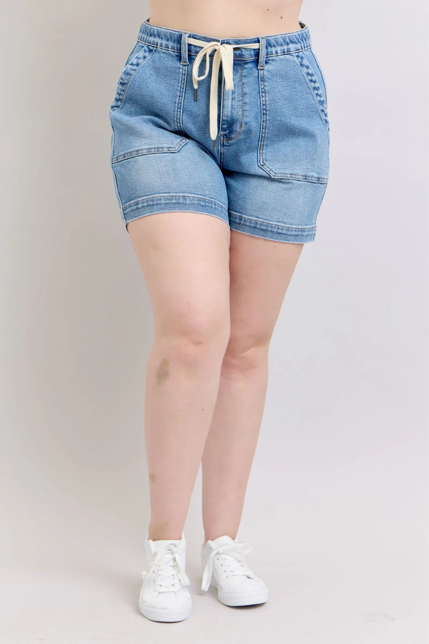 Curvy Fit High Waisted Classic Denim Shorts - BritishElegance