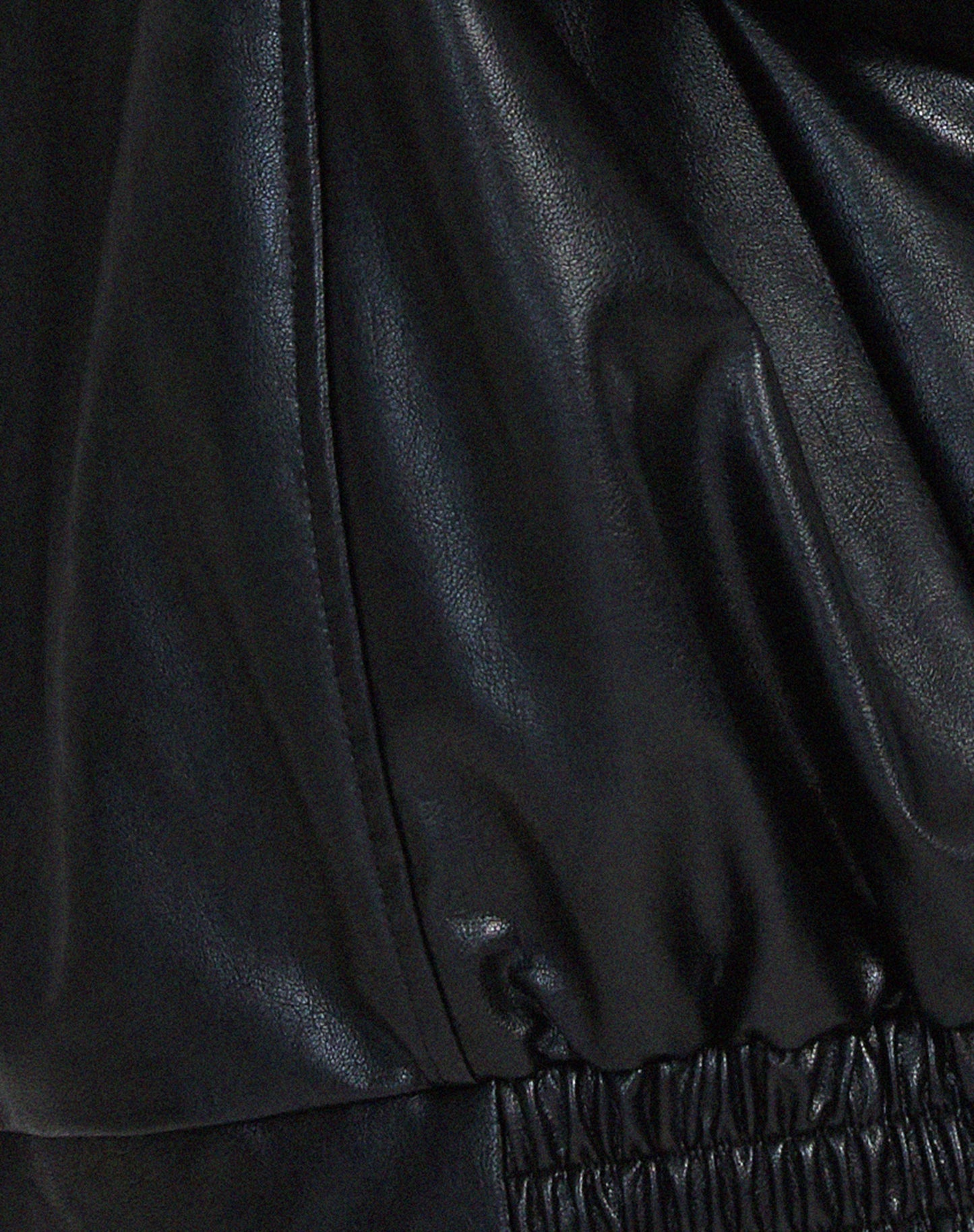 Women’s Oversized Leather Jacket – Stylish Everyday Casual Design