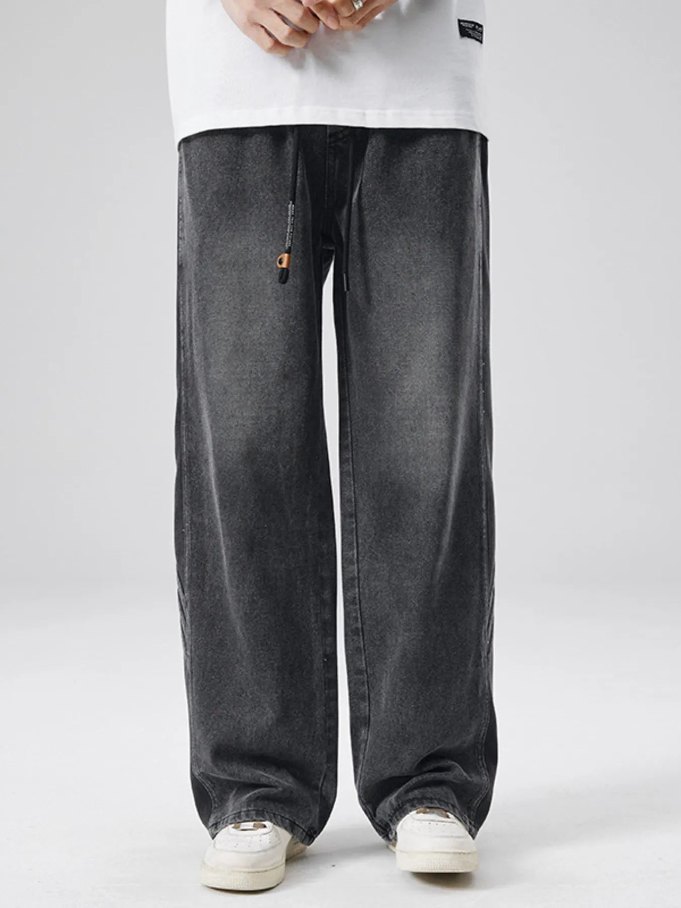Classic Straight Leg Men's Jeans - BritishElegance