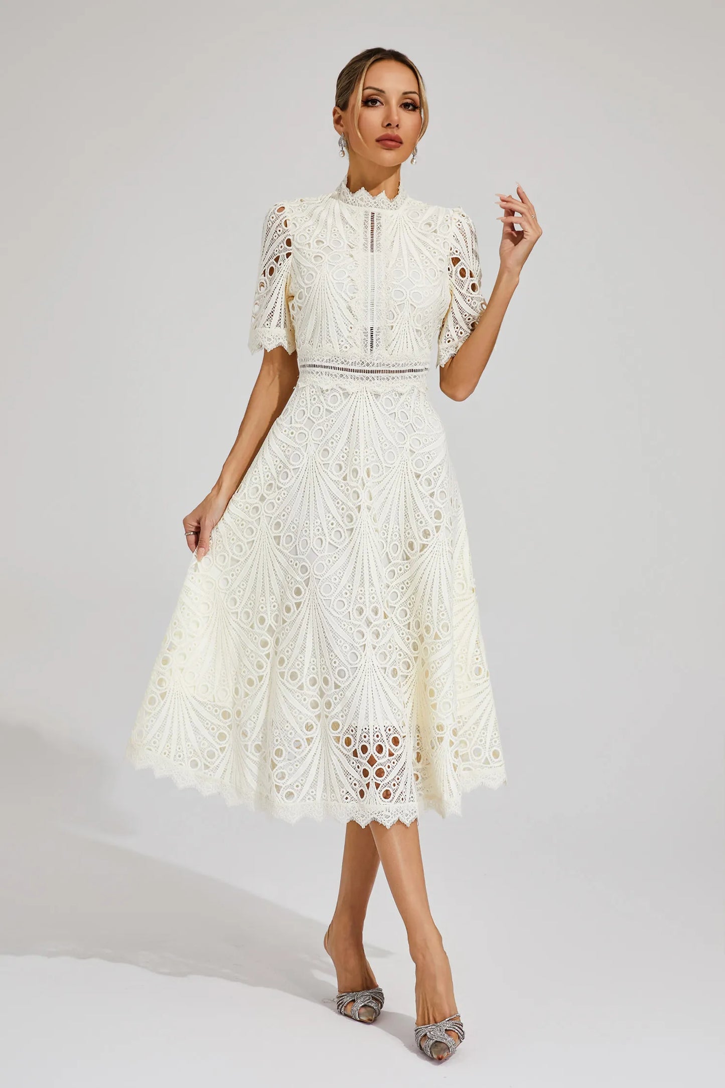 Beautiful Lace Midi Dress for Ladies