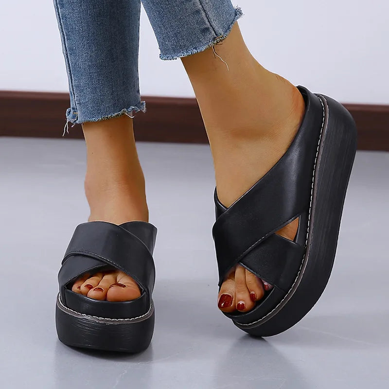 Comfy Water Resistant Outdoor Slippers