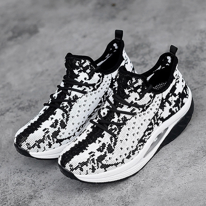 Comfortable Women's Running Shoes with Colorful Print