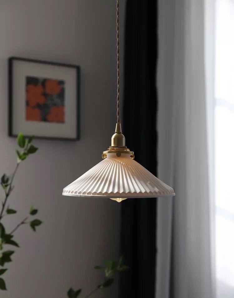 Elegant Japanese Style Ceramic Table Lamp - BritishElegance