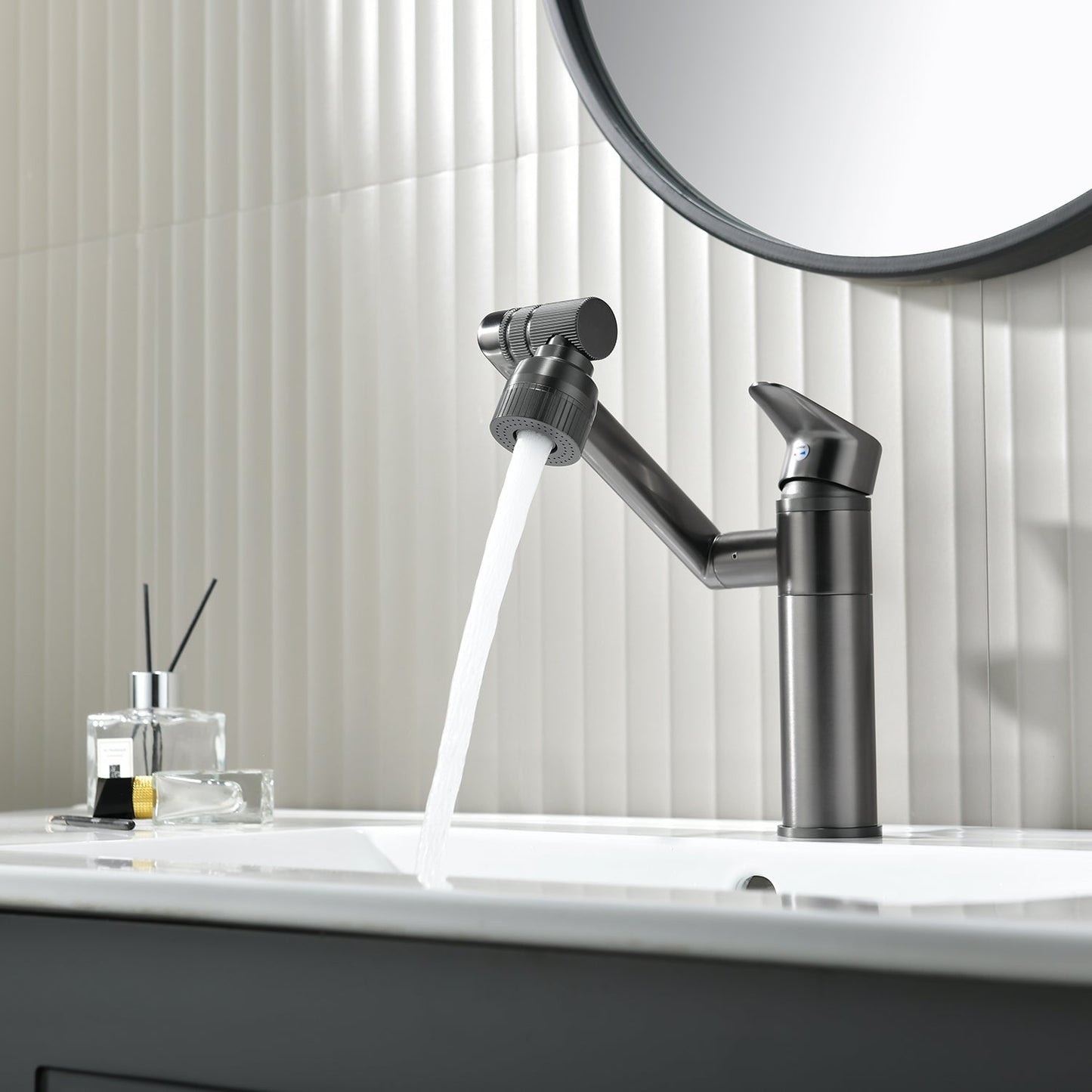 Easy Turn 360 Degree Kitchen Faucet - BritishElegance