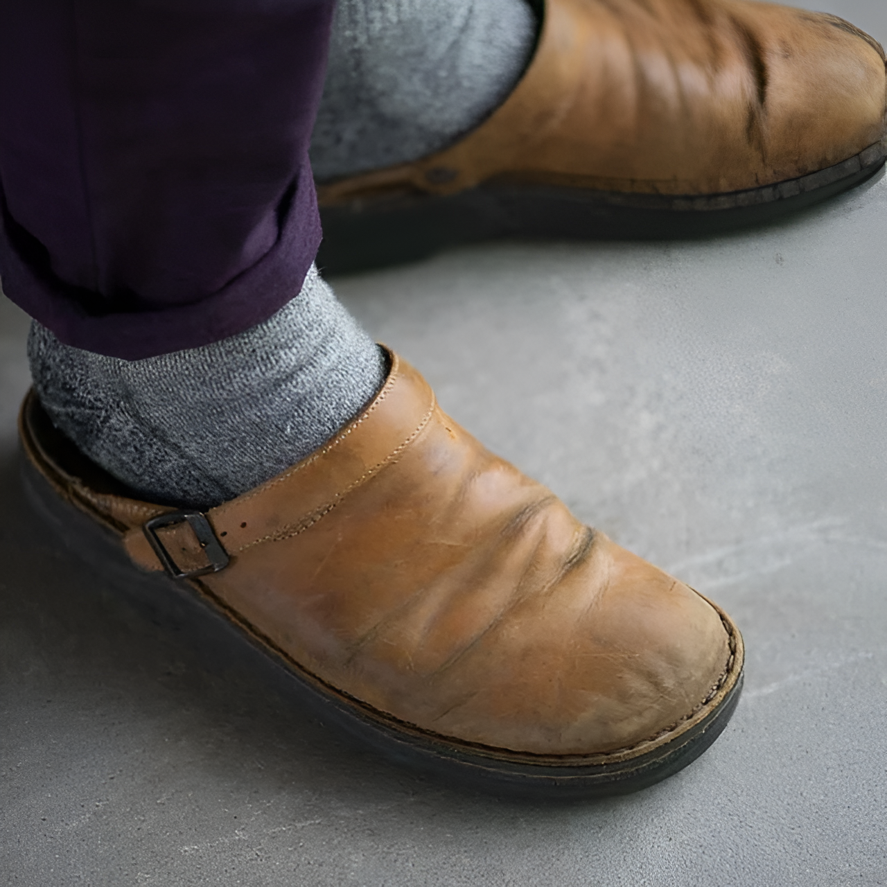 Comfortable Men's Leather Slip On Loafers