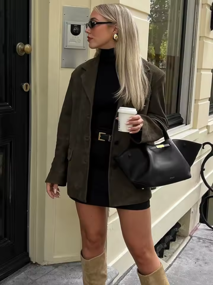 Yara | Stylish brown women's coat with a luxurious finish