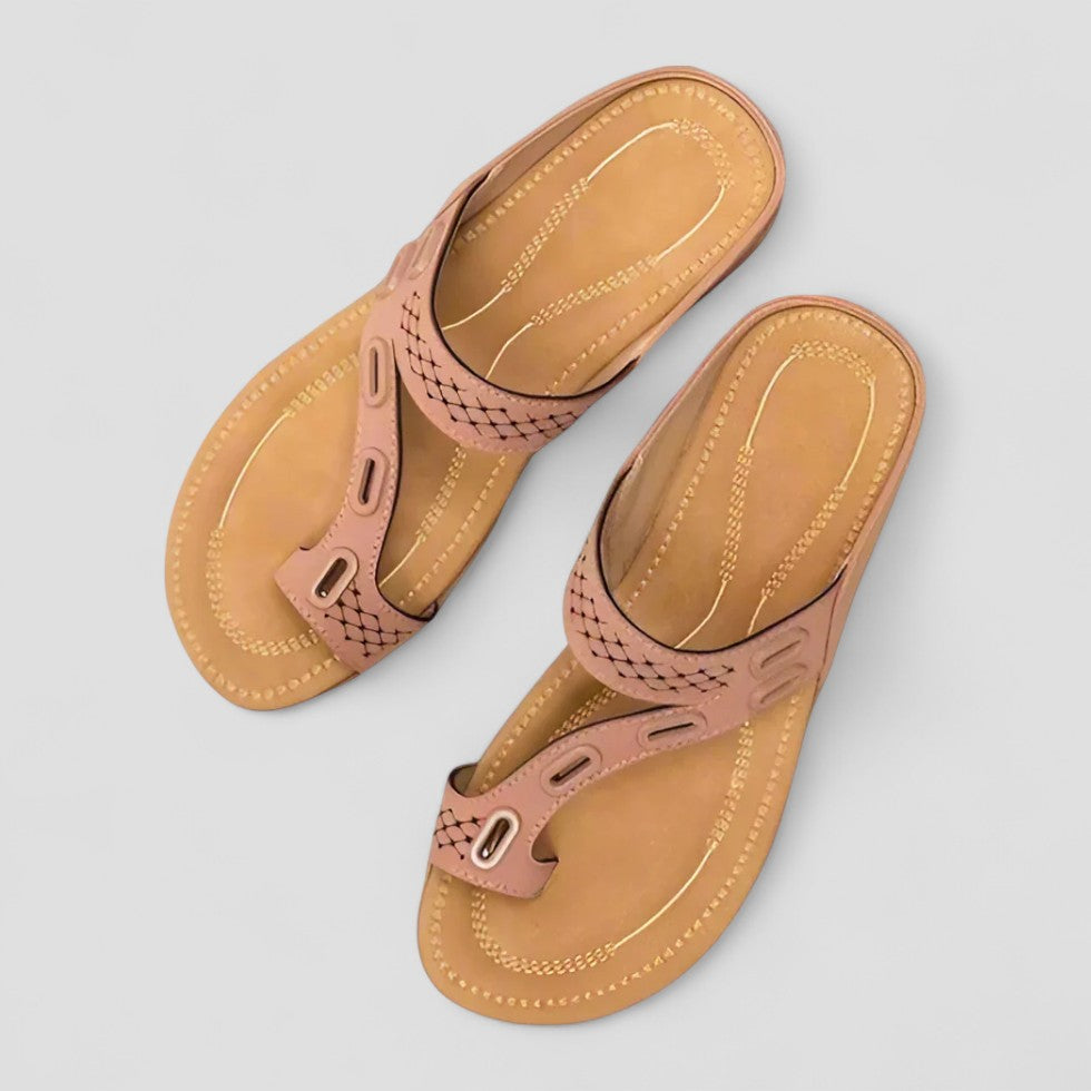 Women’s Flat Sandals