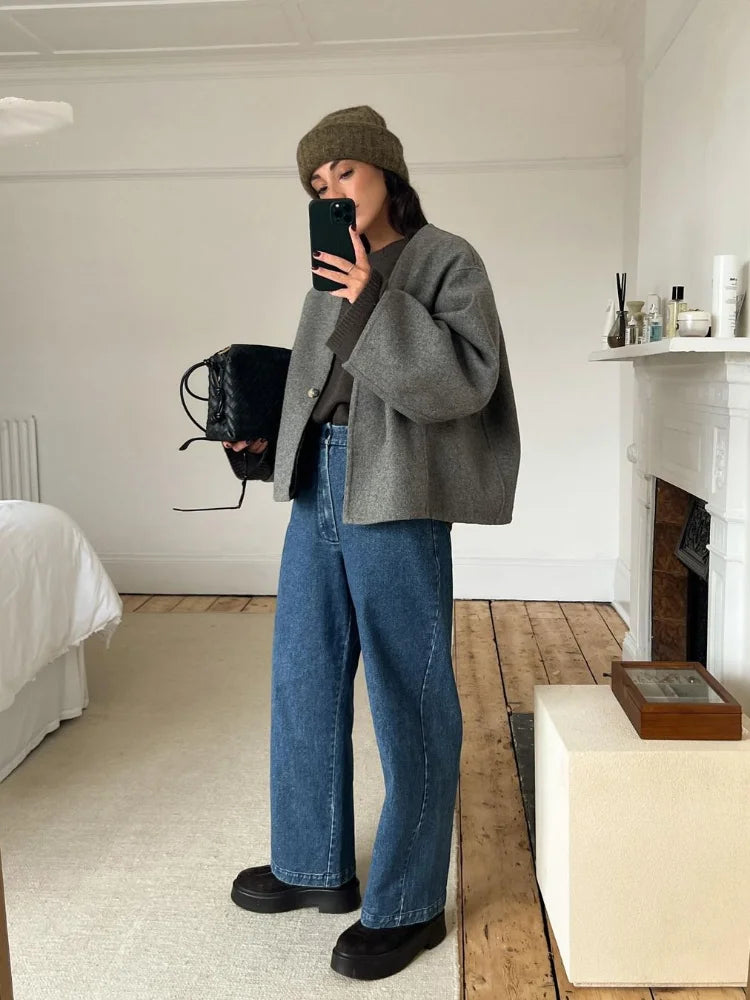 Relaxed Fit Women's Large Coat - BritishElegance