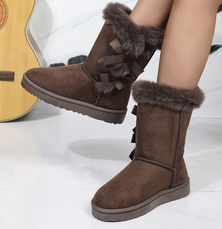 Classic Remy Snow Boots with Pink Fur-Lined Shaft