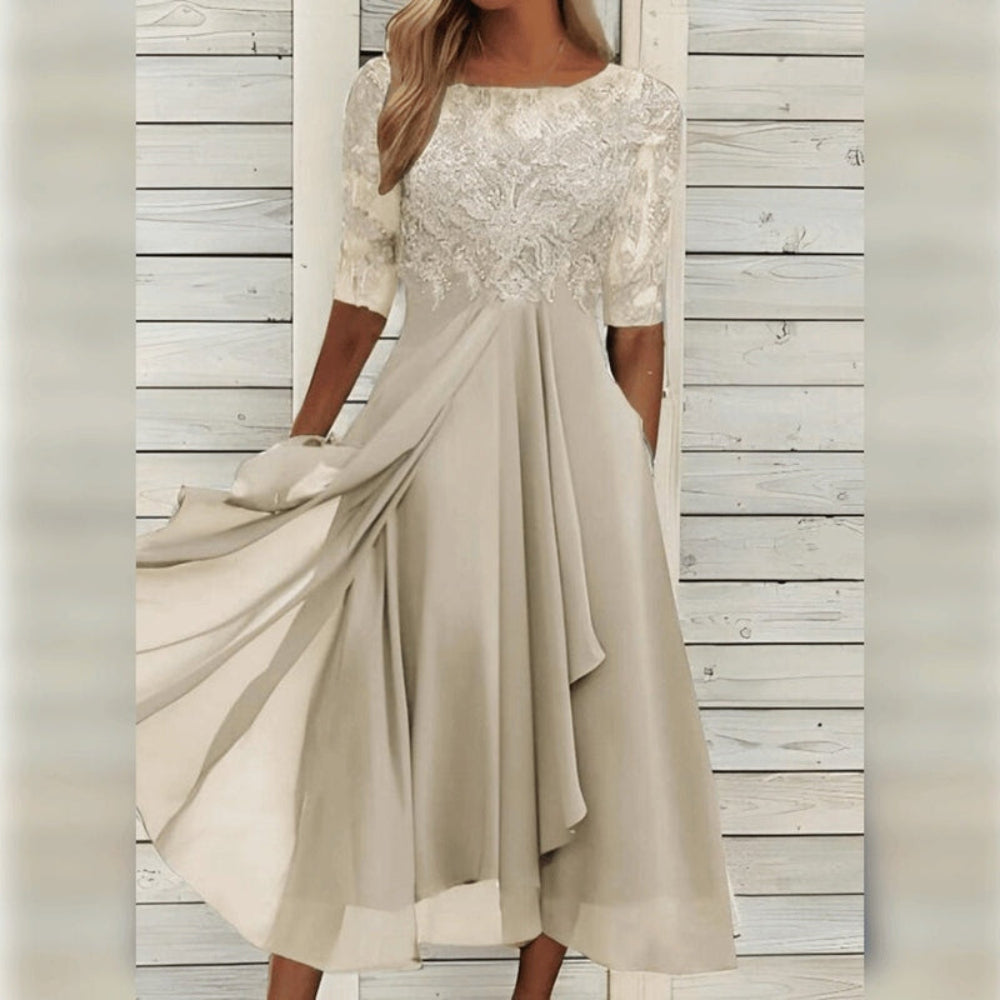 Seraphine – Elegant Luxury Dress with Flowing Silhouette