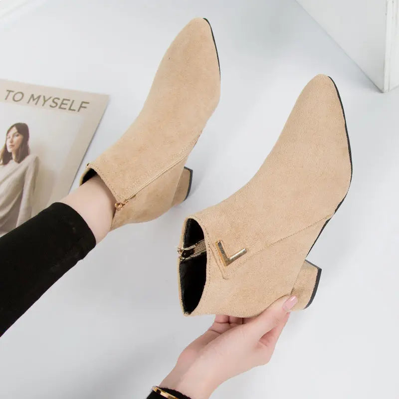Women's Low Heel Zip Up Ankle Boots