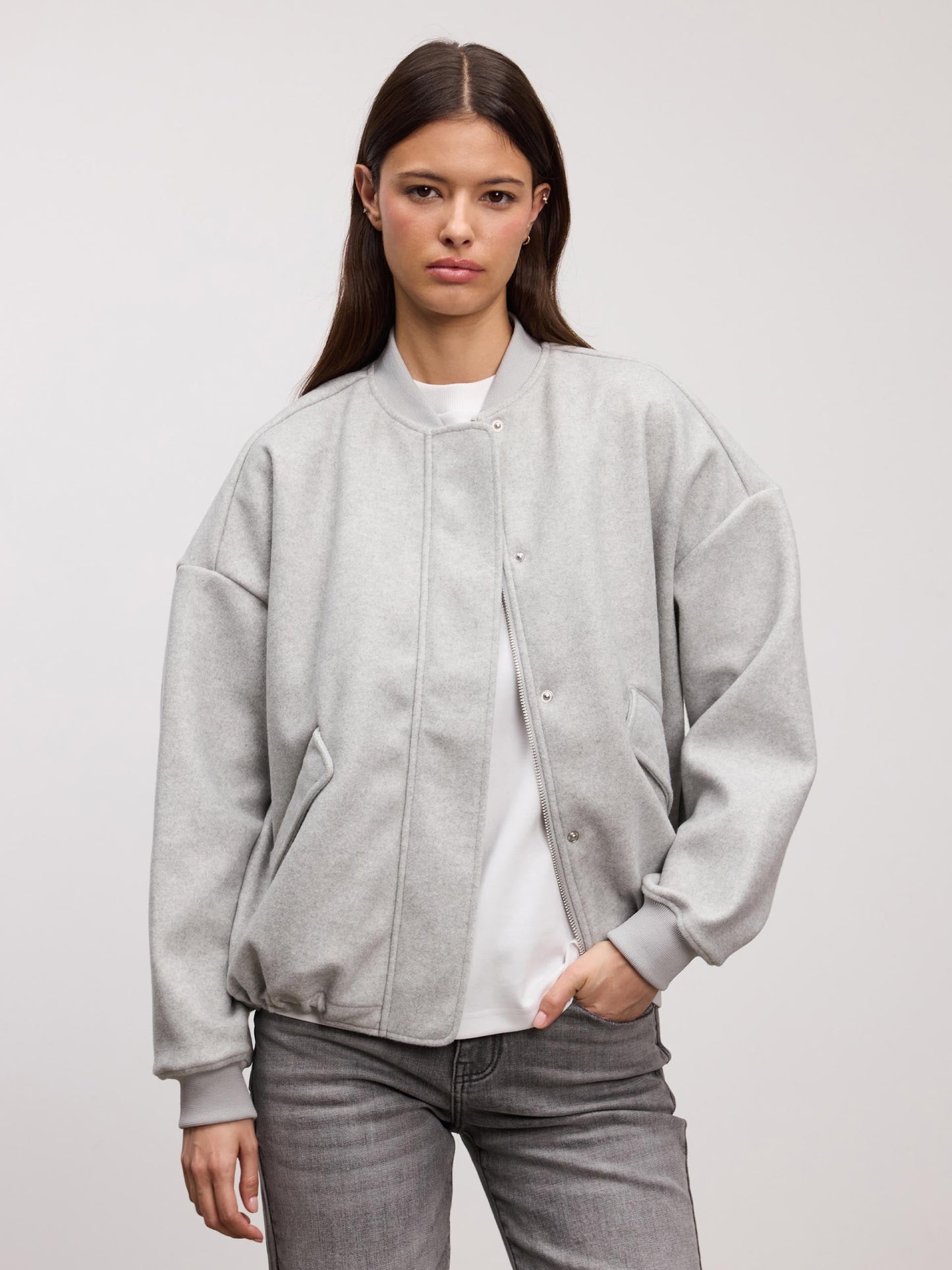 Comfortable Loose Fit Winter Jacket - BritishElegance