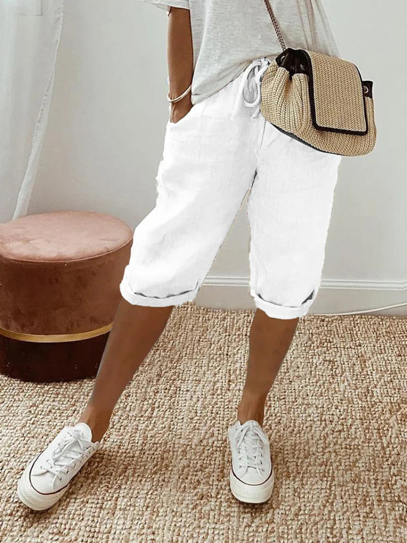 Ladies Slim Fit Capri Pants