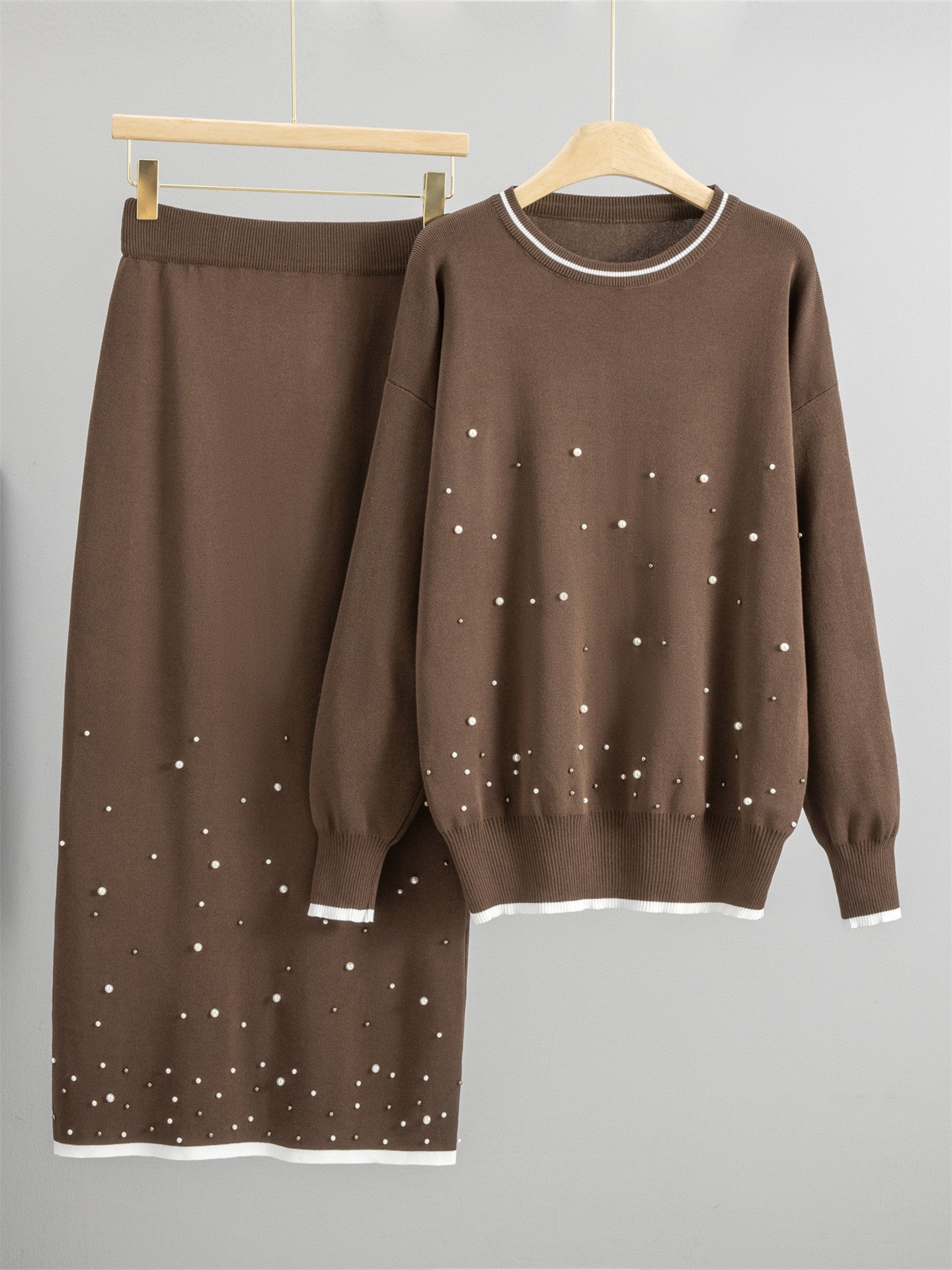 Women’s Knitted Two-Piece Set – Beaded Detail – Loose Fit Top – Slim Midi Skirt