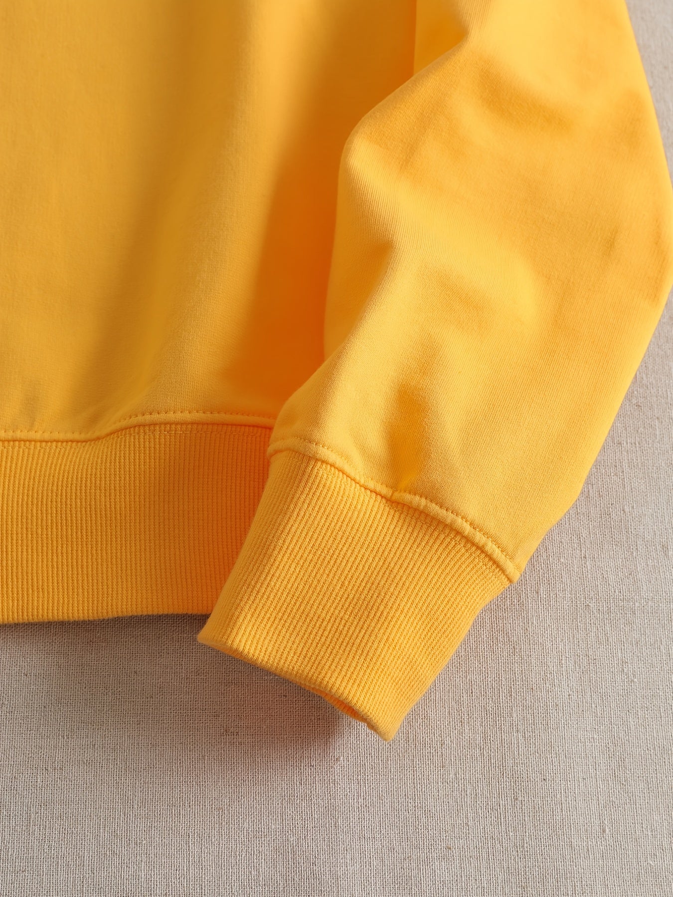 Casual Yellow Sweatshirt with Humorous Graphic Print - Elara