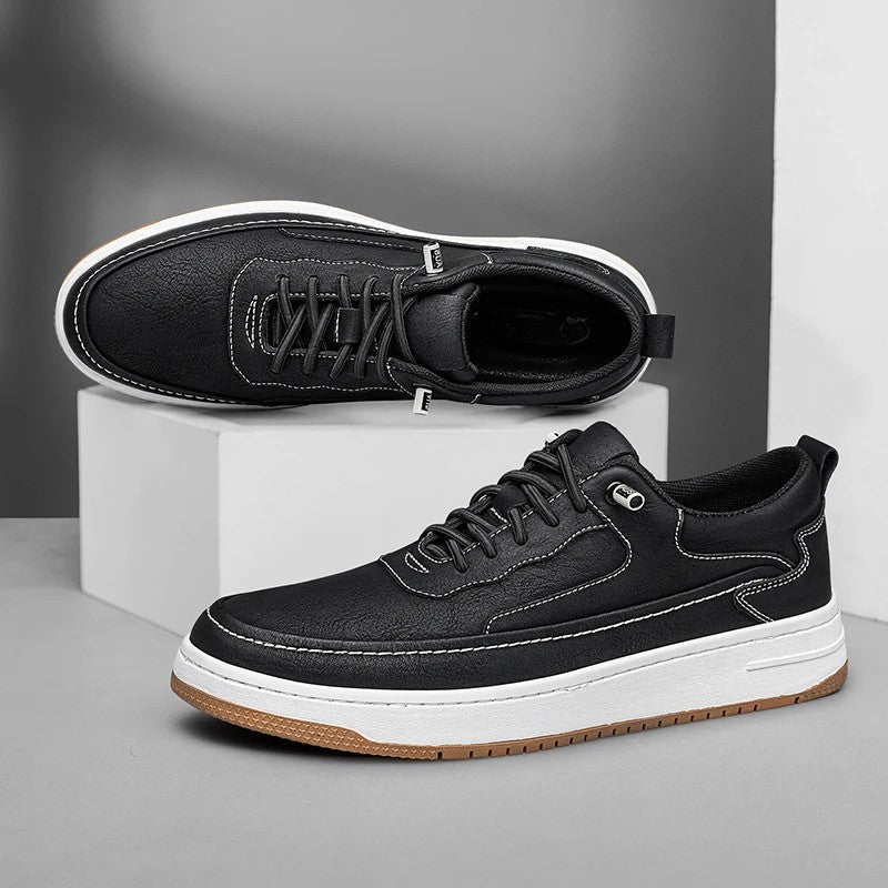Classic Leather Mens City Sneakers