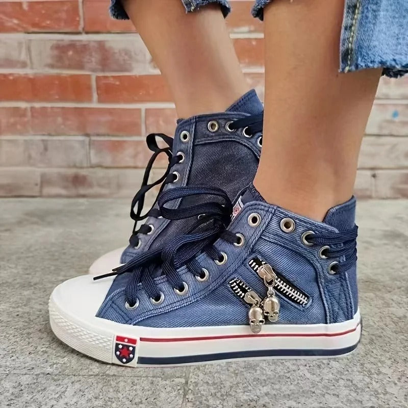 Trendy Urban Sneaker Jeans with Zipper Detail