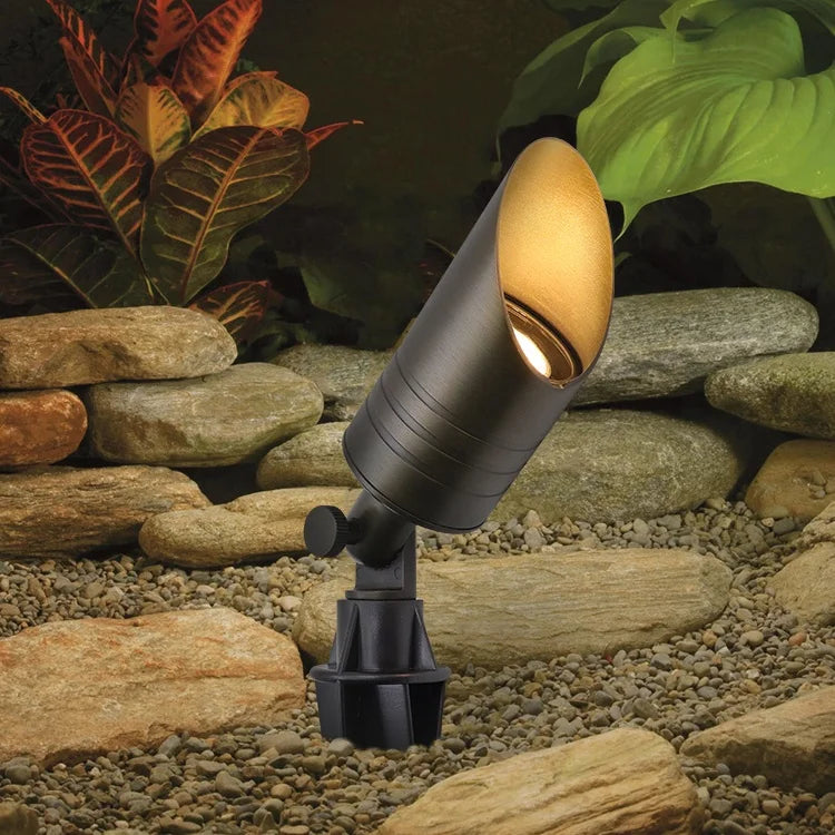 Bright Outdoor Yard Tree Spotlight - BritishElegance