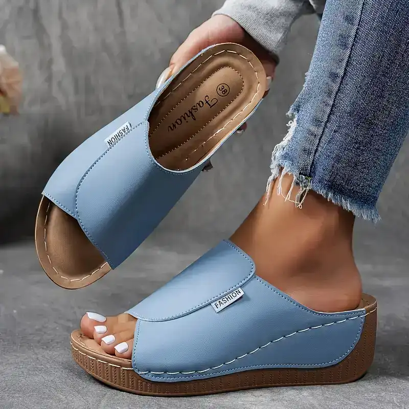 Comfortable Chic Summer Sandals for Women