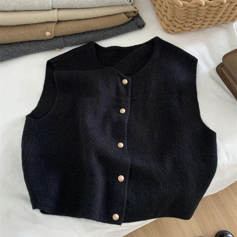 Soft Women's Cable Knit Sweater Vest
