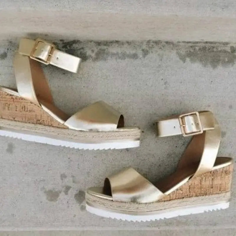 Dariel | Comfortable and Casual Sandals