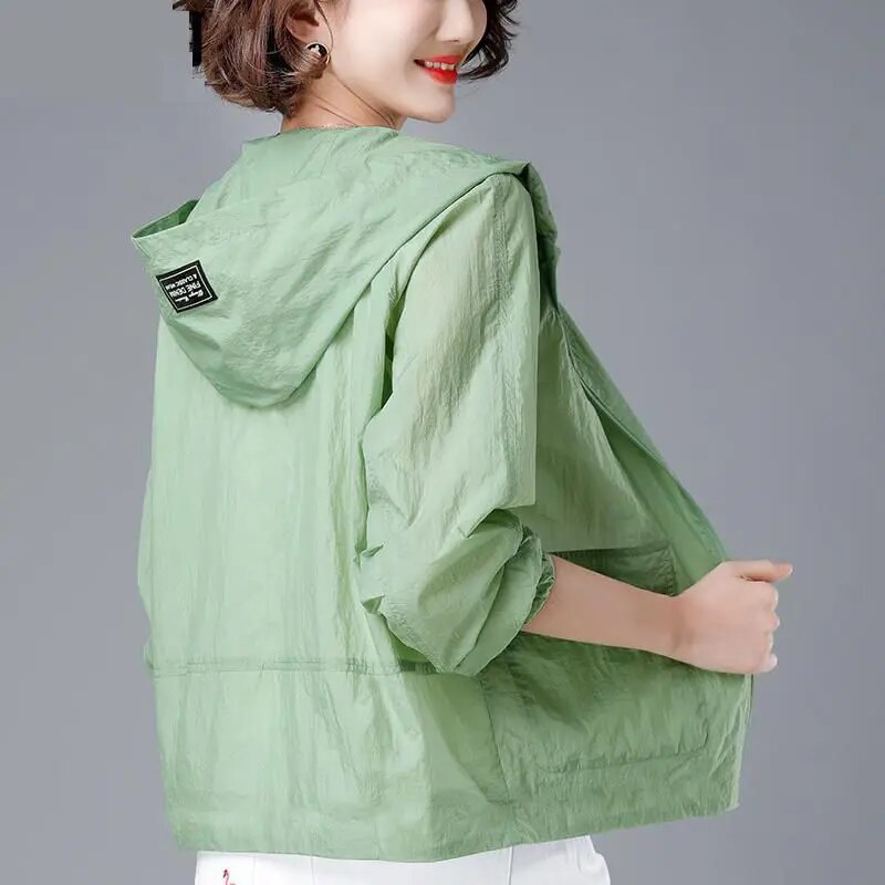 Women’s Lightweight Hooded Jacket | Cropped