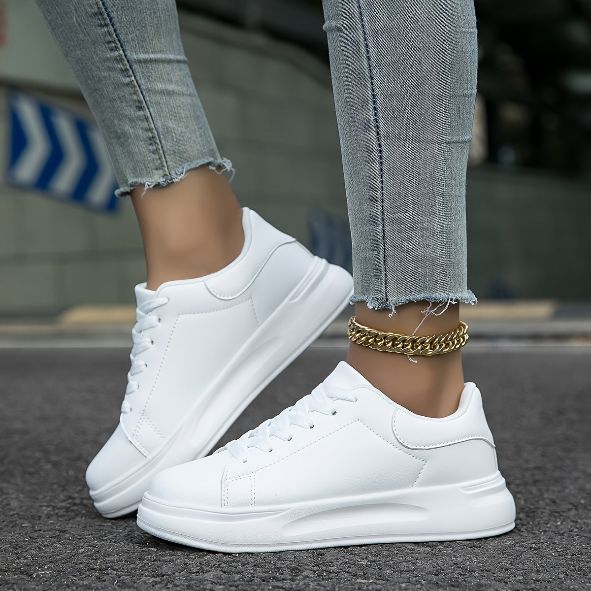 Zoe – Orthopedic Sneaker for Women