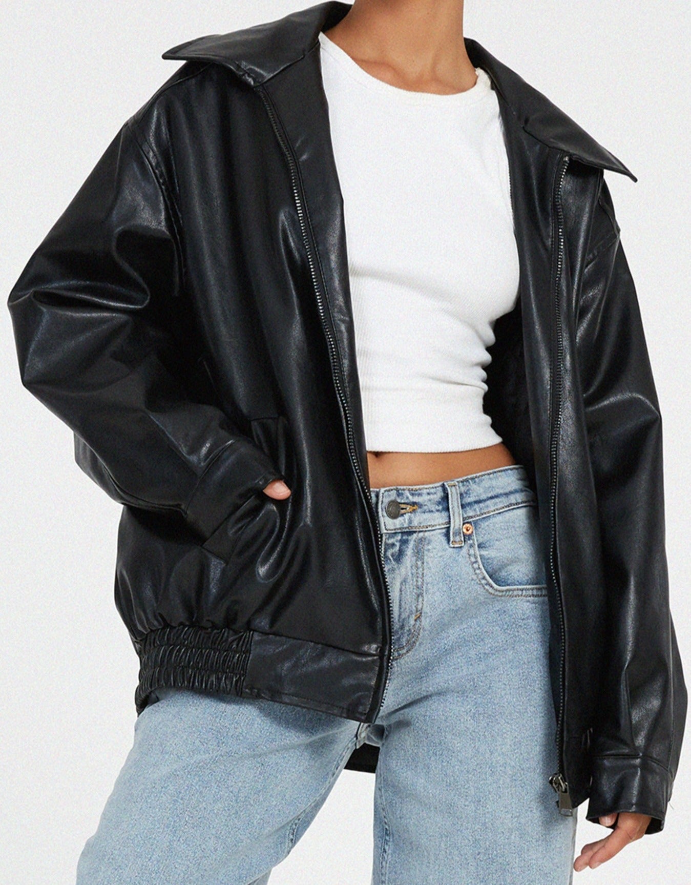 Women’s Oversized Leather Jacket – Stylish Everyday Casual Design