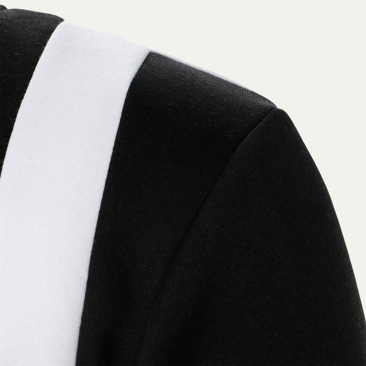 The Costa Rei Men’s Lightweight Colour Block Zip Up Jacket