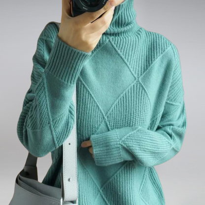 Sophie | Cozy Women's Cashmere Turtleneck for Winter