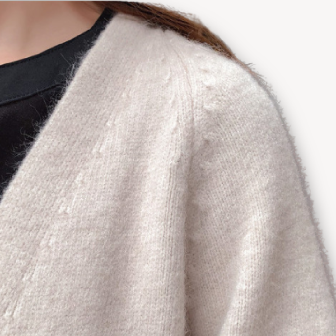 Clevoria – Timeless Women’s Cardigan
