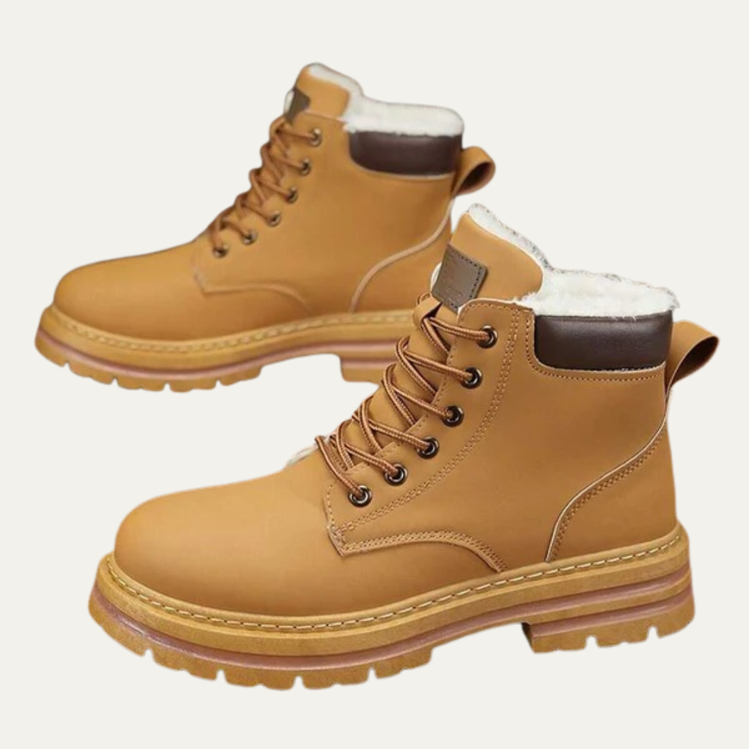 Men’s Rugged Faux Fur Lined Lace Up Hiking Boots