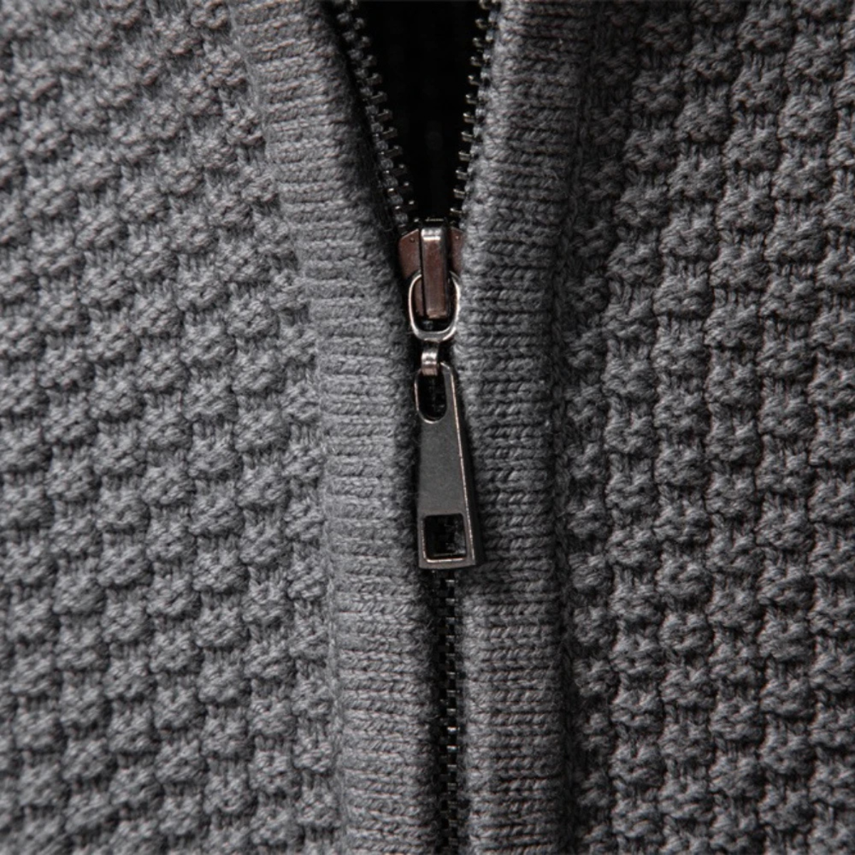 Men’s Striped Slim Fit Quarter Zip Knit Sweater