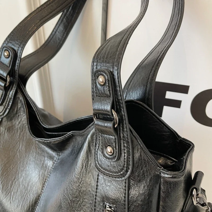 Fiorenza – Timeless Women’s Classic Shoulder Bag