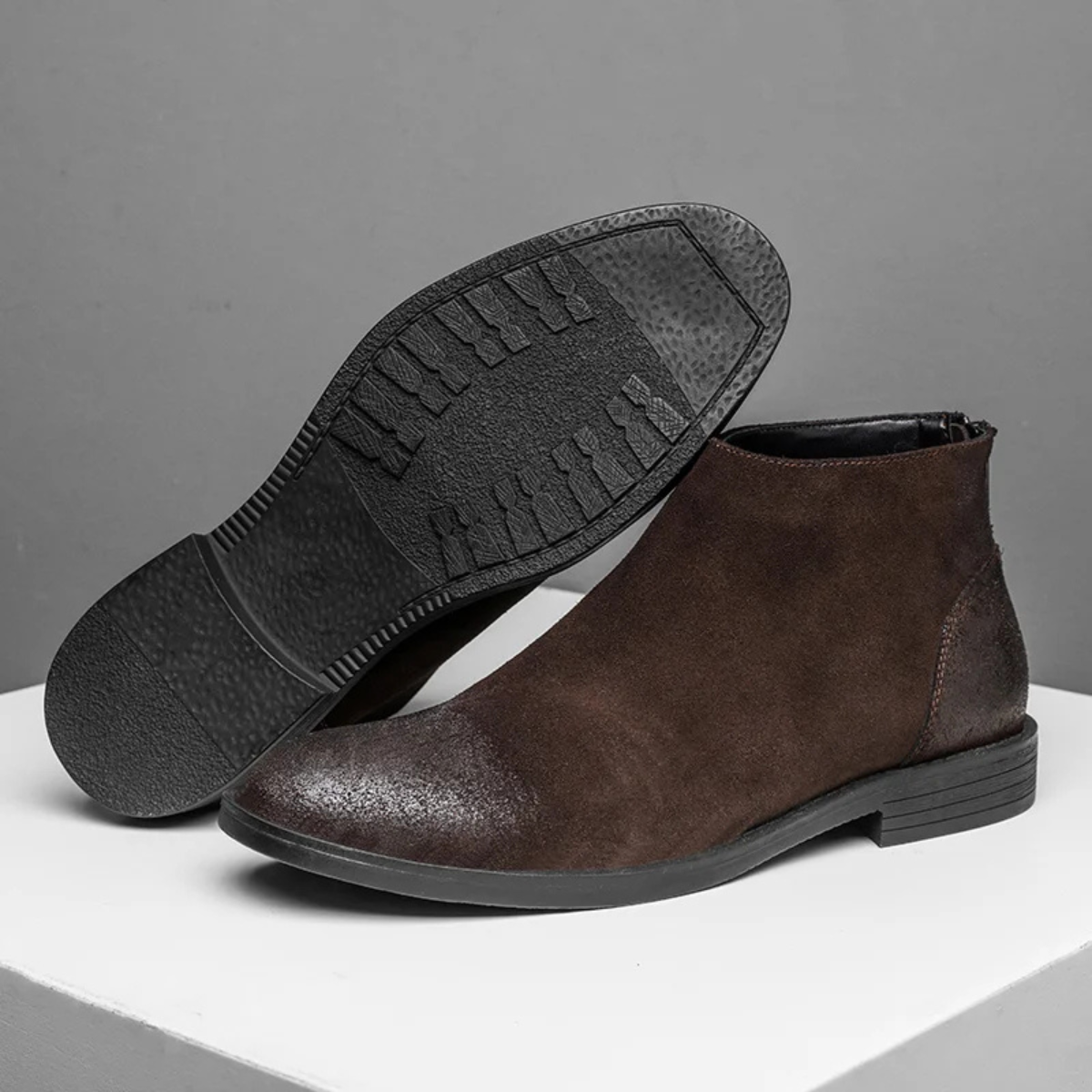 The Posillipo Men’s Vintage Cowhide Leather Suede Ankle Boots
