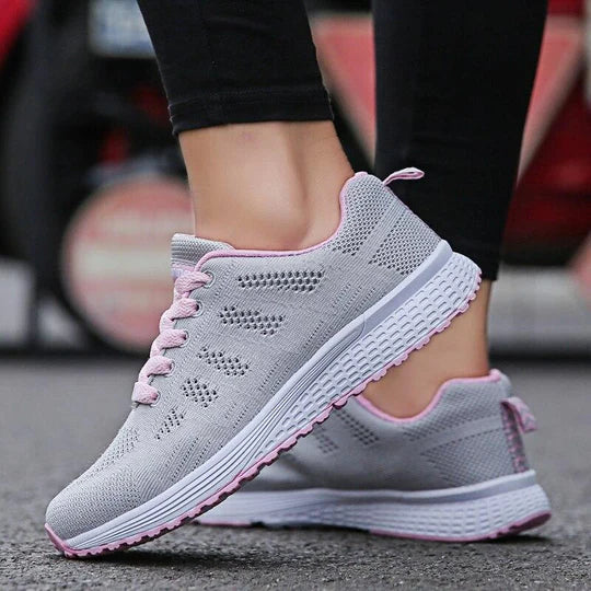 Women's hiking boots