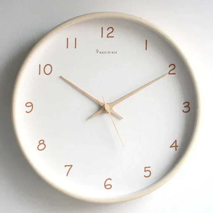 Quiet Wooden Round Analog Wall Clock