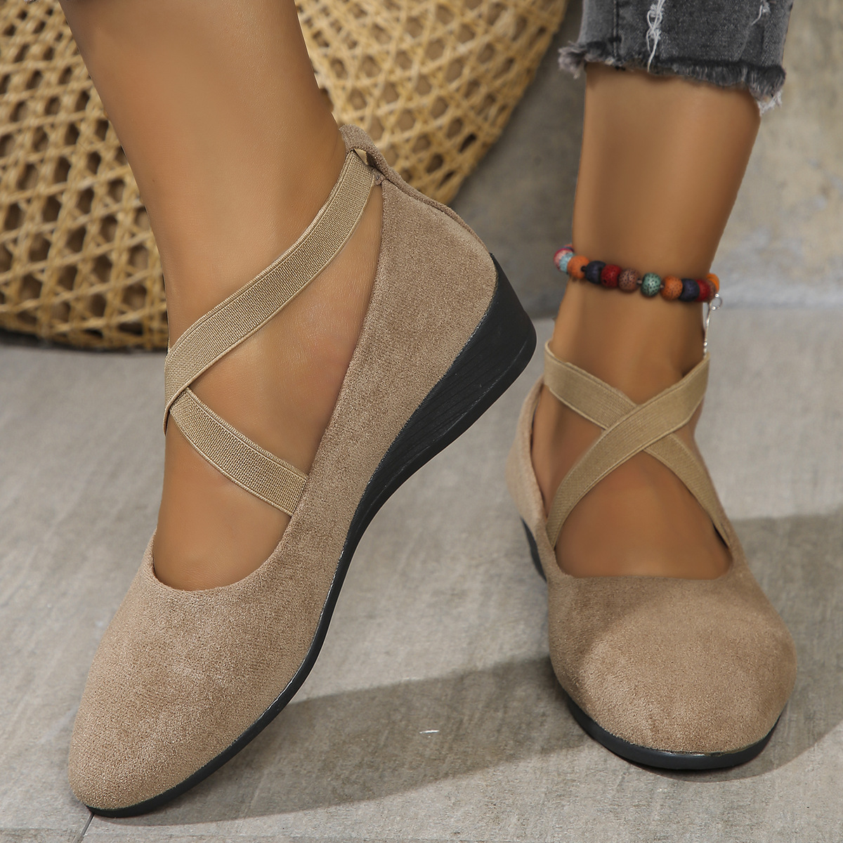Melinda | Fashionable Easy Fit Wedge Shoes with Stretch Strap