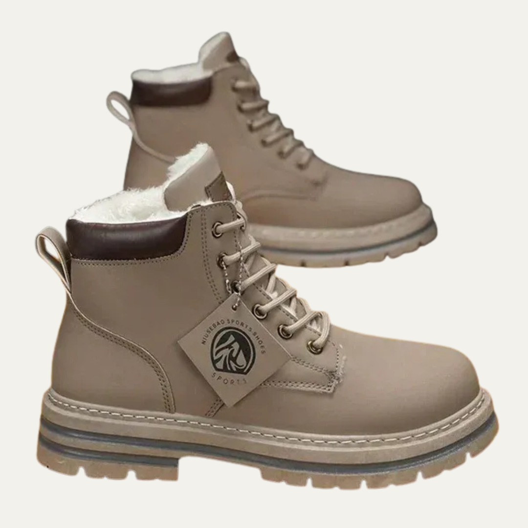 Men’s Rugged Faux Fur Lined Lace Up Hiking Boots