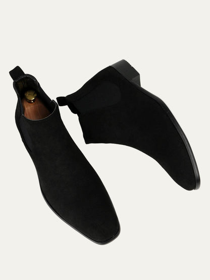 Men’s Suede Chelsea Boots with Pointed Toe