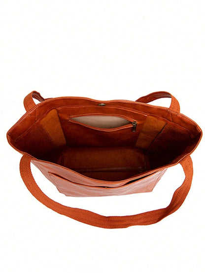 Vintage-style bag with large capacity and detachable strap