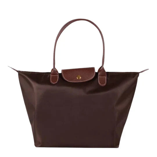 Luxury handbag: Elegance personified